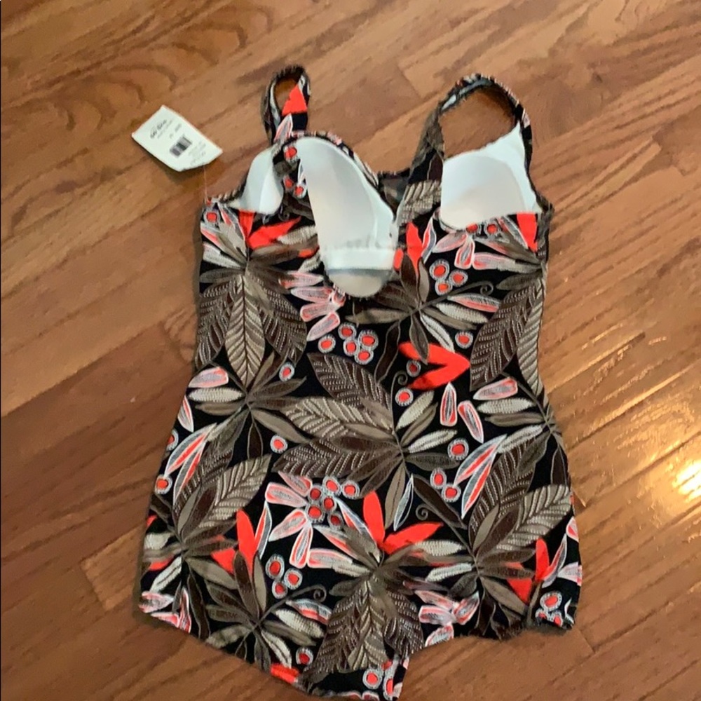 Ladies Swim suit - Picture 3 of 3